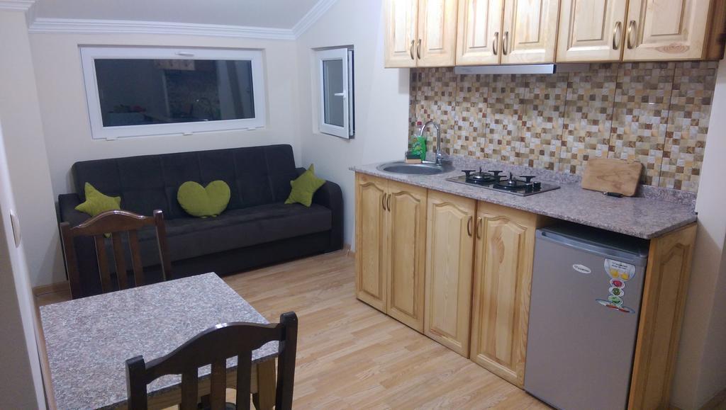 Apartments Komakhidze 68 Batumi Eksteriør bilde