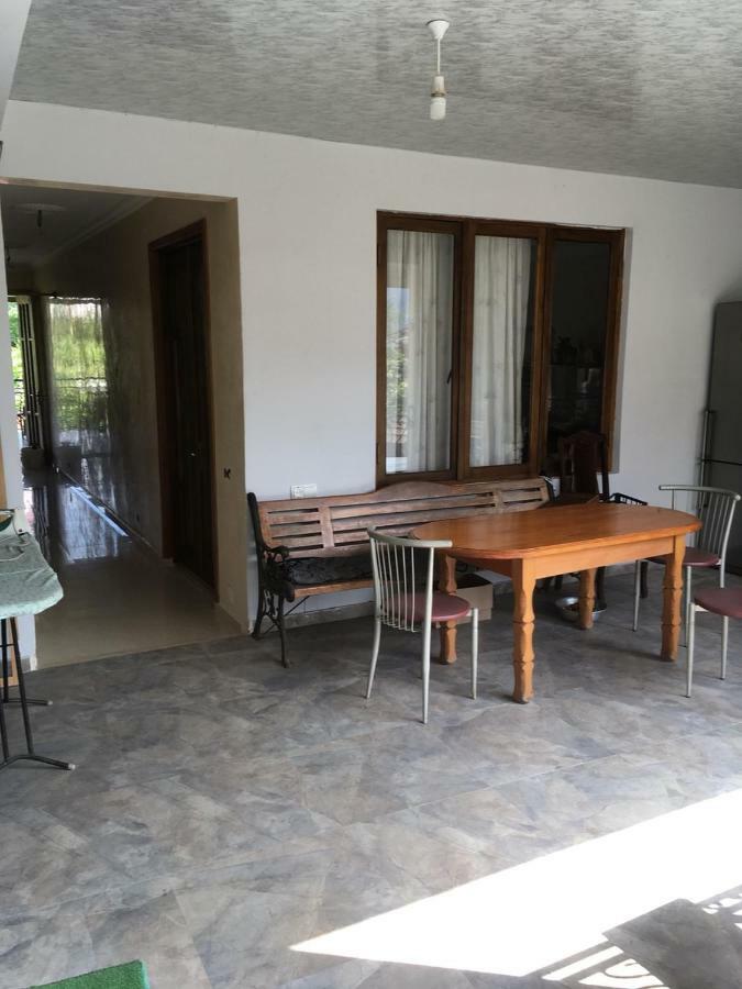 Apartments Komakhidze 68 Batumi Eksteriør bilde